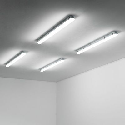 55W 80 Ra Car Washing LED Light with AC 110V Input Voltage Linear Vapor Tight Fixture